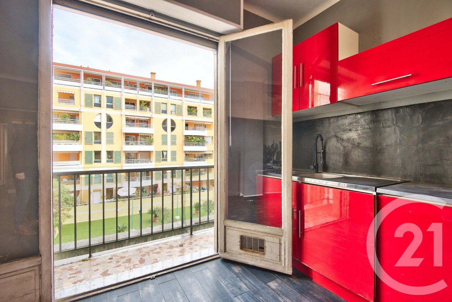 Property photo in Port