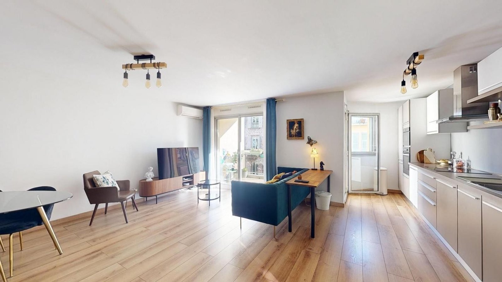 Property photo in Port