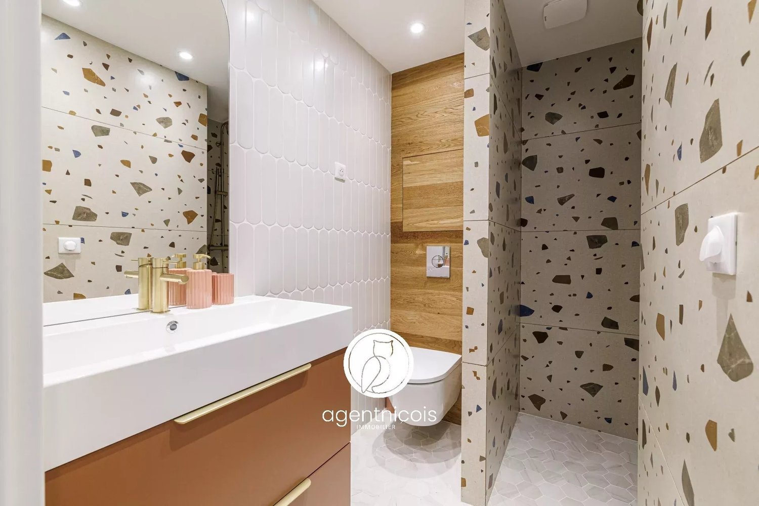 Property photo in Port