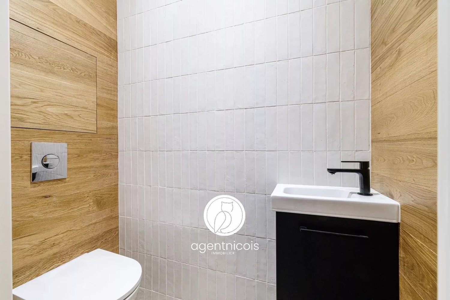 Property photo in Port