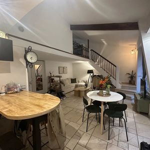 Property in Carre d'Argent