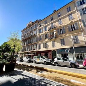 Property in Carre d'Argent