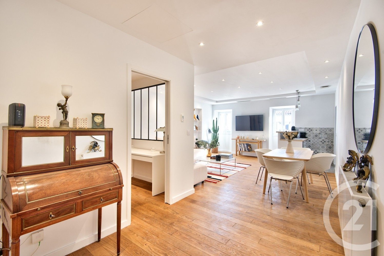 Property photo in Carre d'Argent