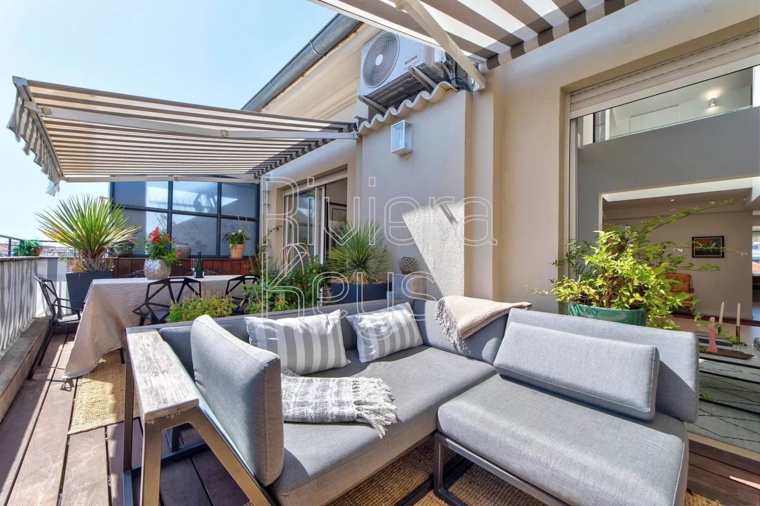 Property photo in Carre d'Argent