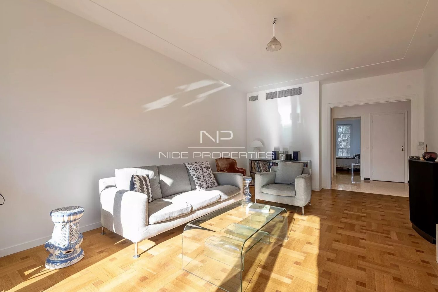 Property photo in Carre d'Argent