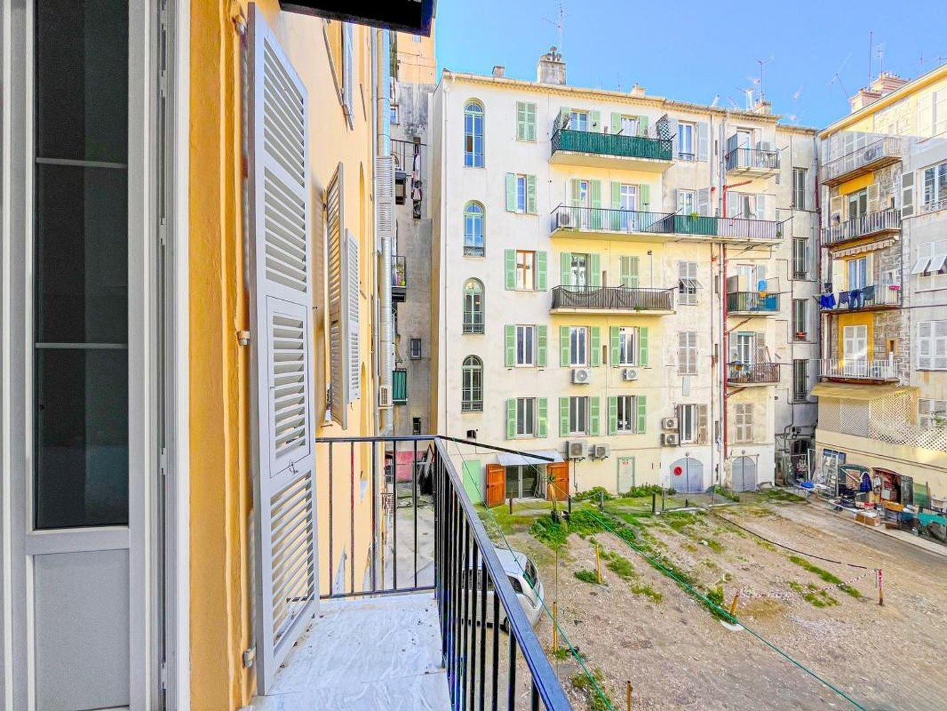 Property photo in Carre d'Argent