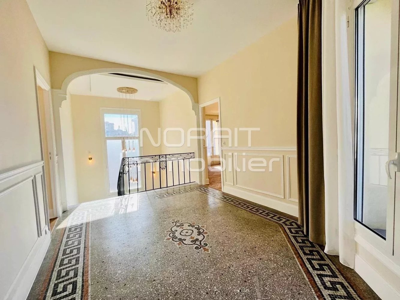 Property photo in Carre d'Argent