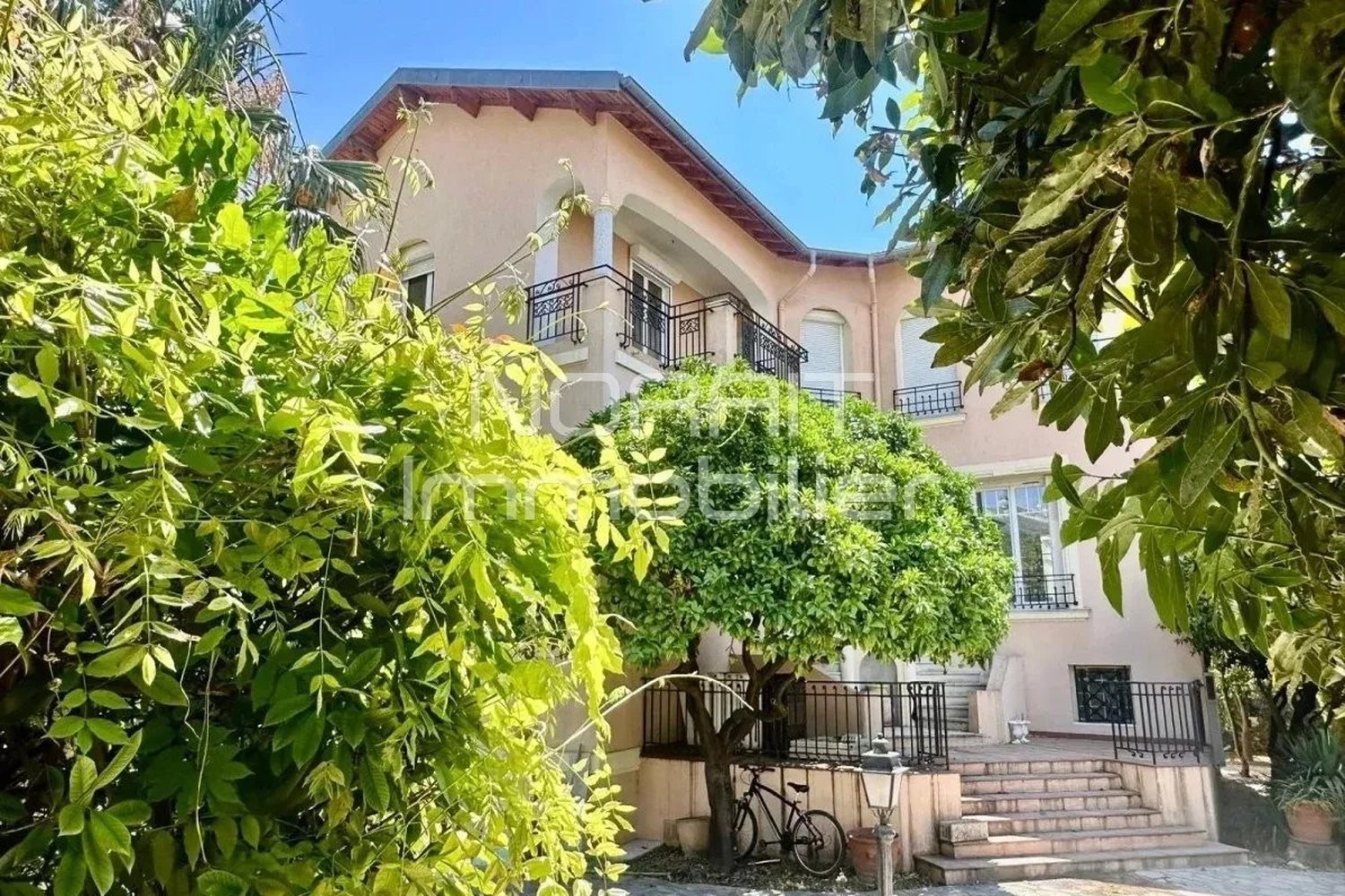 Property photo in Carre d'Argent