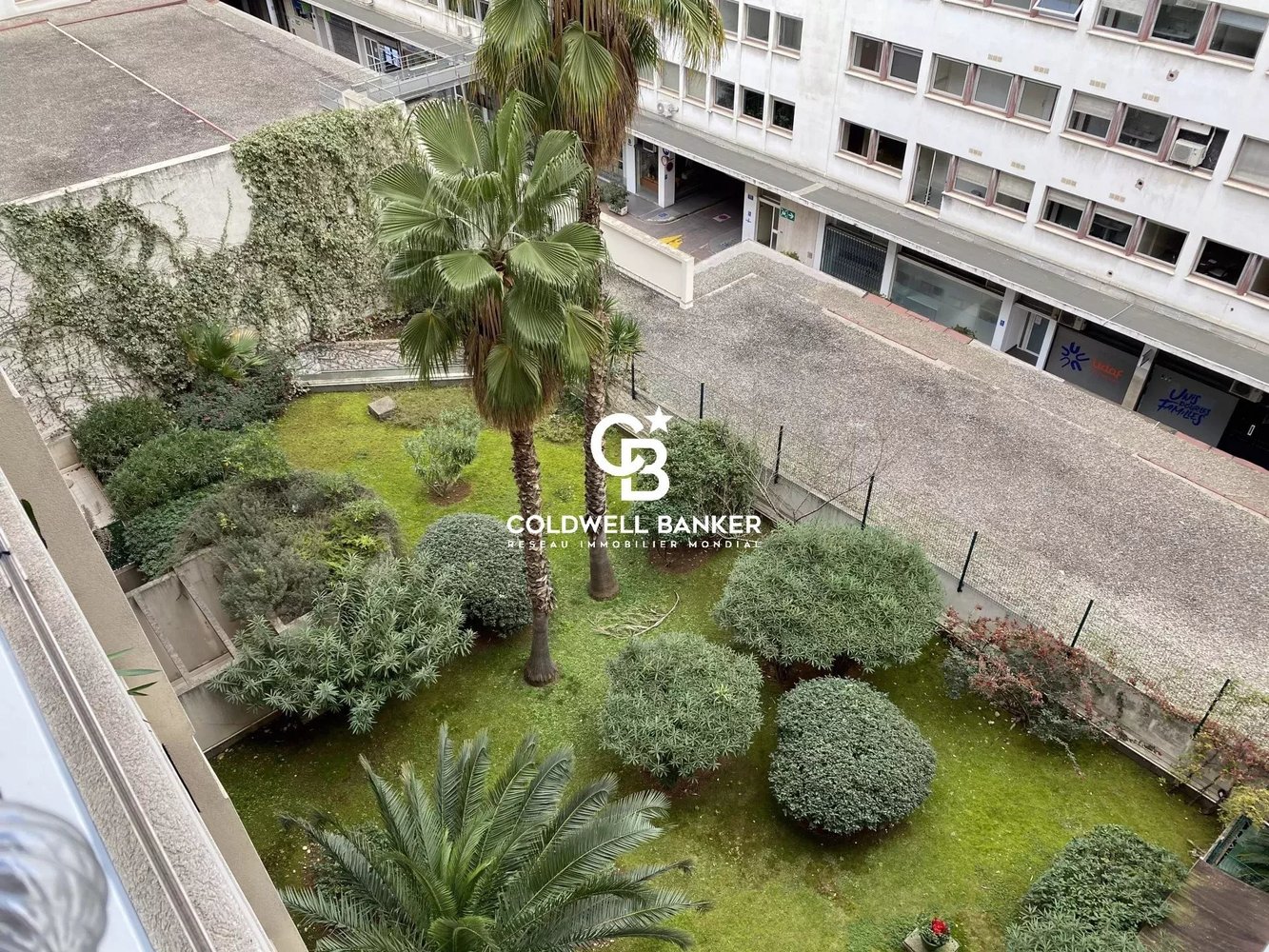 Property photo in Carre d'Argent