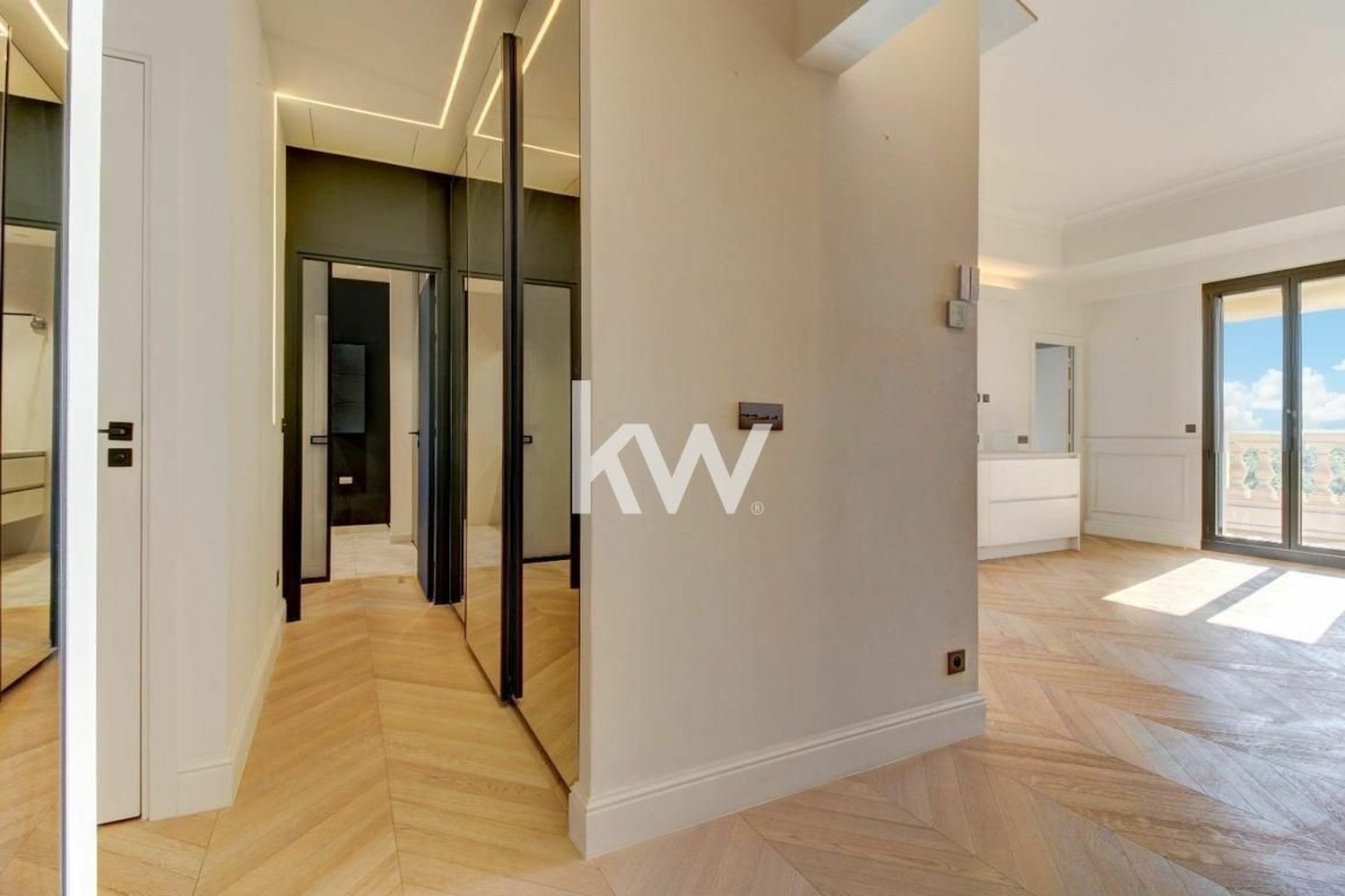 Property photo in Carre d'Argent