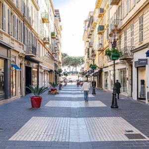 Property in Carre d'Argent