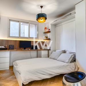 Property in Carre d'Argent