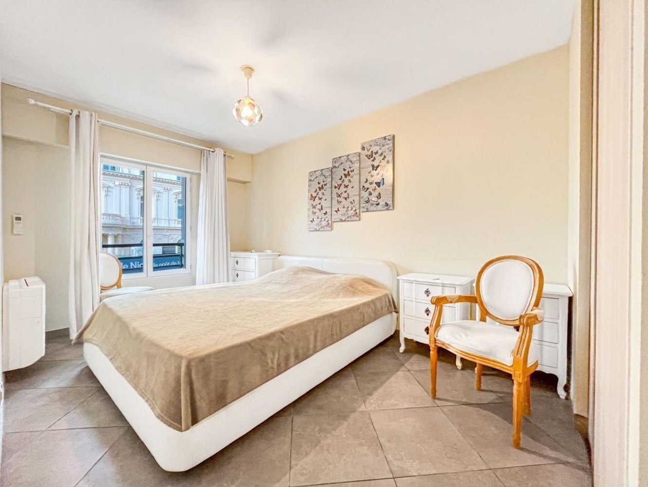 Property photo in Carre d'Argent