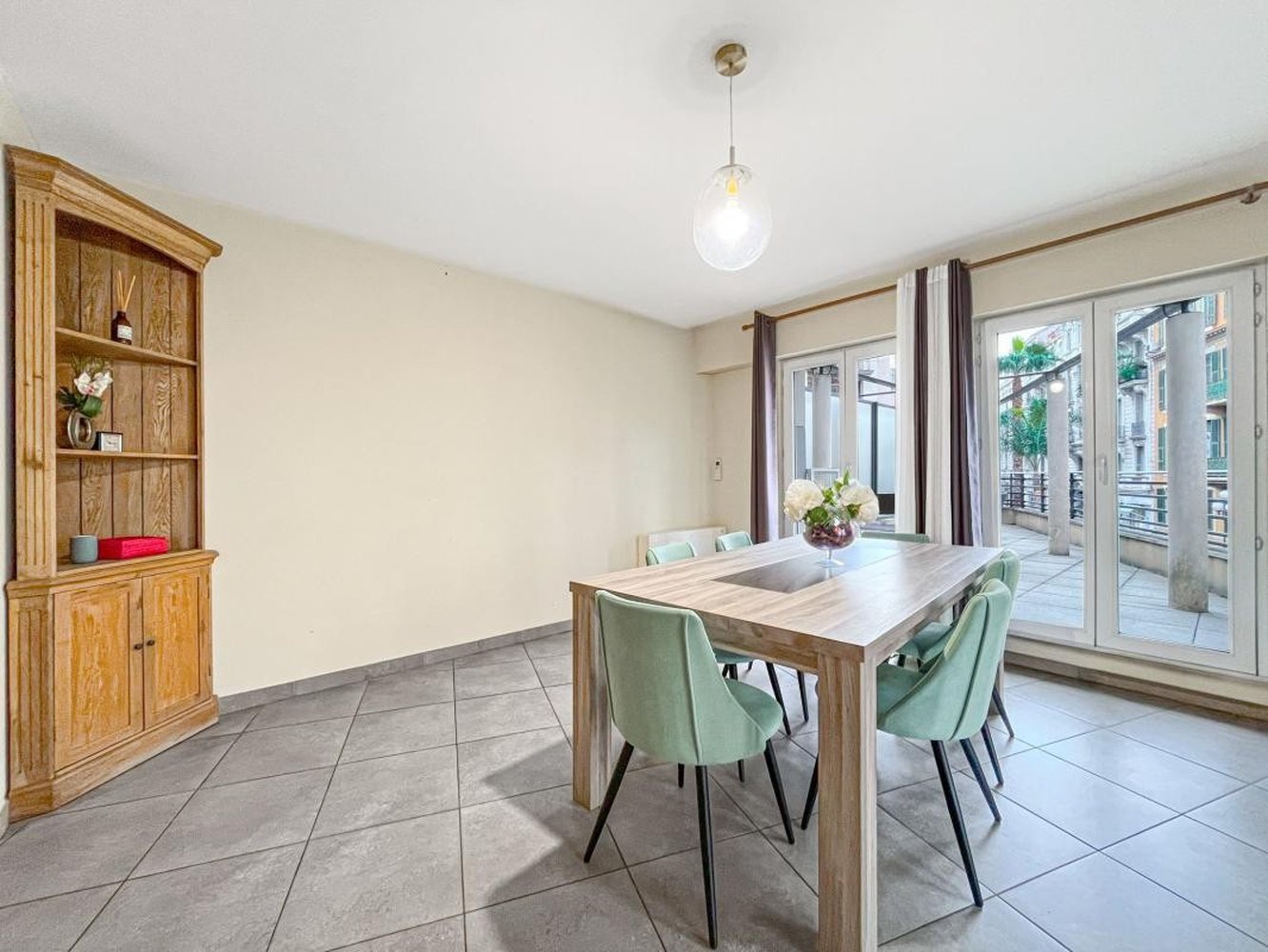 Property photo in Carre d'Argent