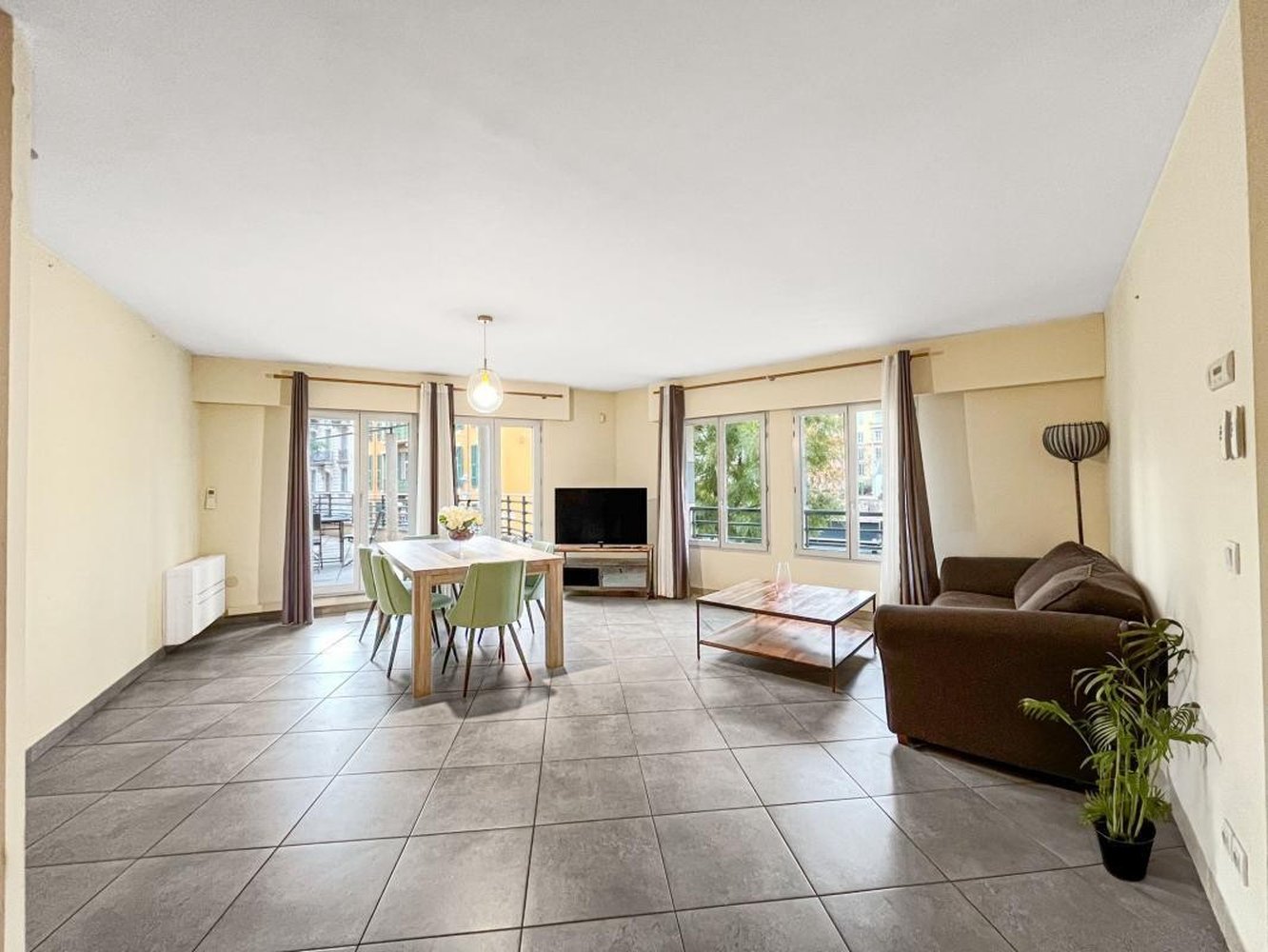 Property photo in Carre d'Argent