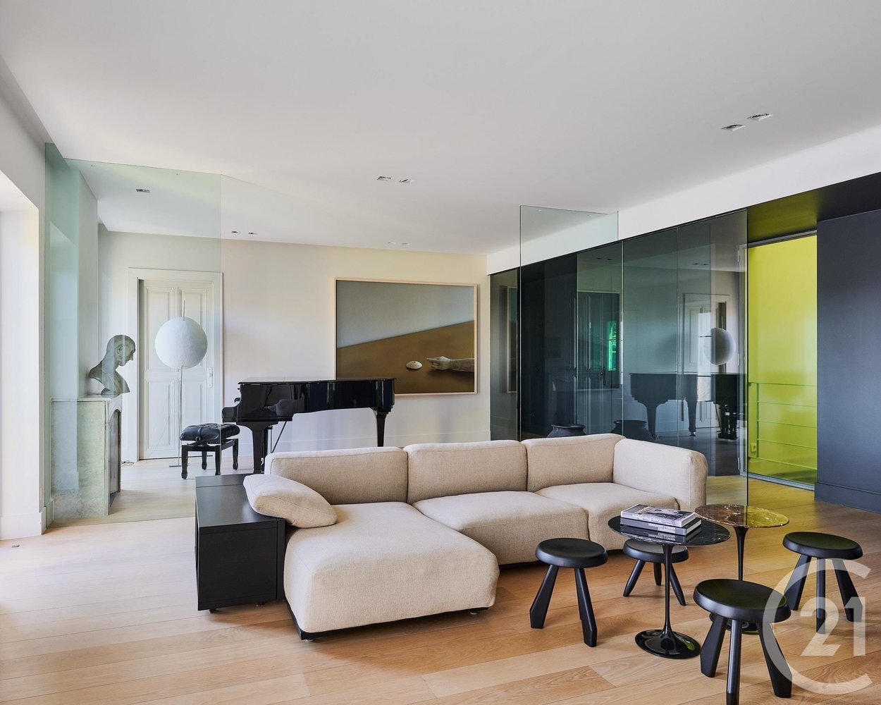 Property photo in Carre d'Argent