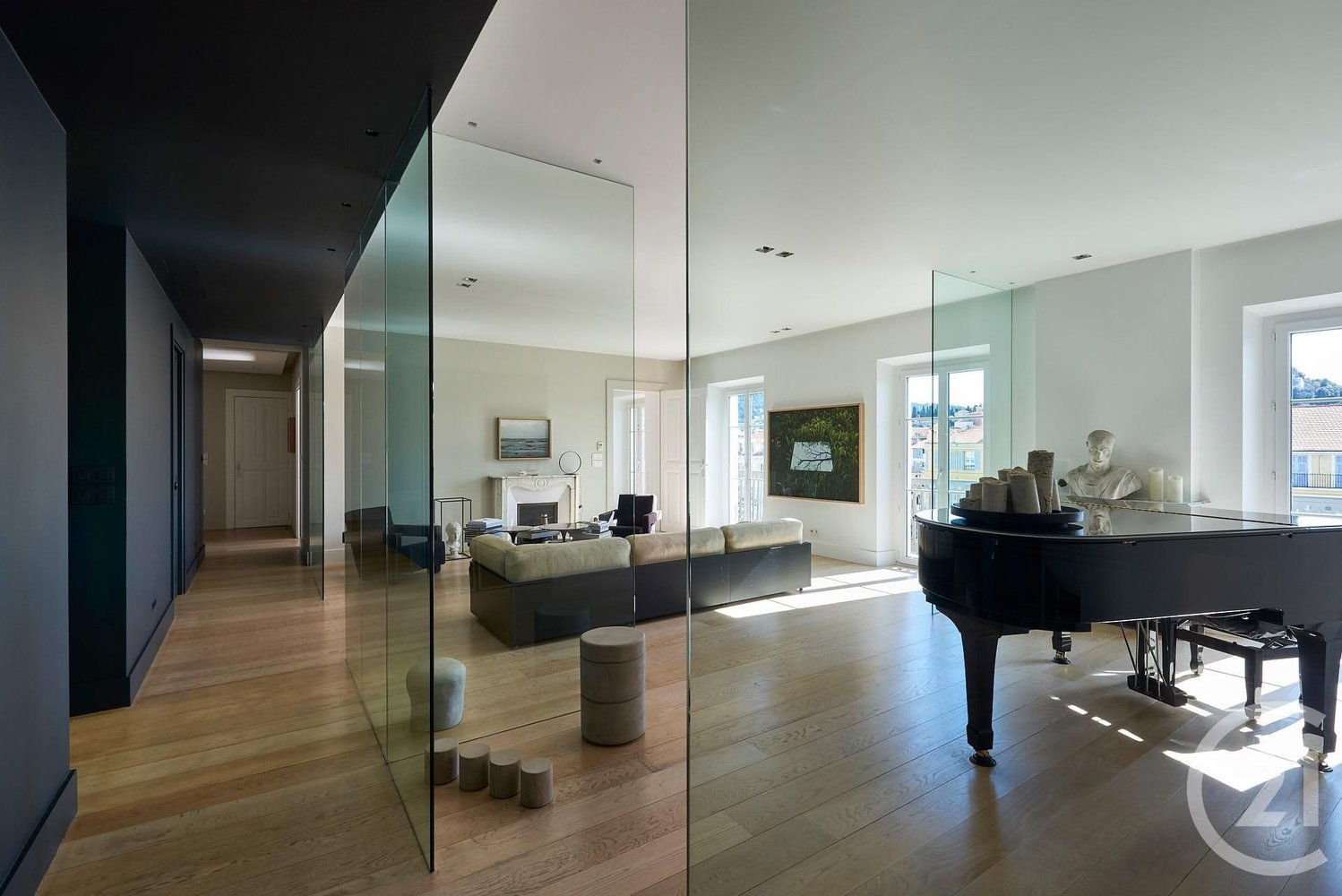 Property photo in Carre d'Argent