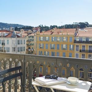 Property in Carre d'Argent