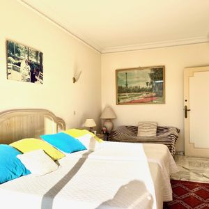 Property in Carre d'Argent