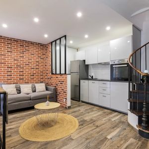 Property in Carre d'Argent