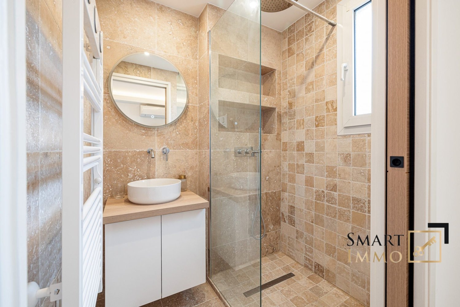 Property photo in Carre d'Argent