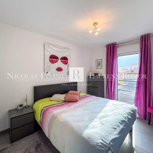 Property in Carre d'Argent