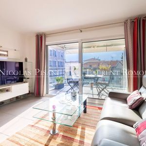 Property in Carre d'Argent