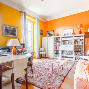 Property in Carre d'Argent