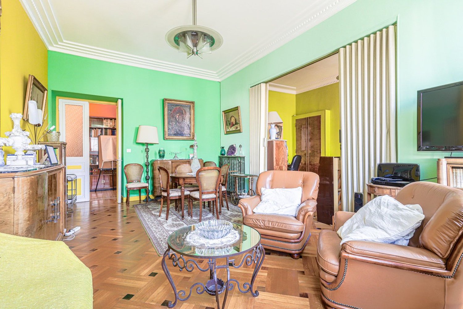 Property photo in Carre d'Argent