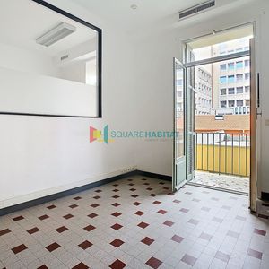 Property in Carre d'Argent