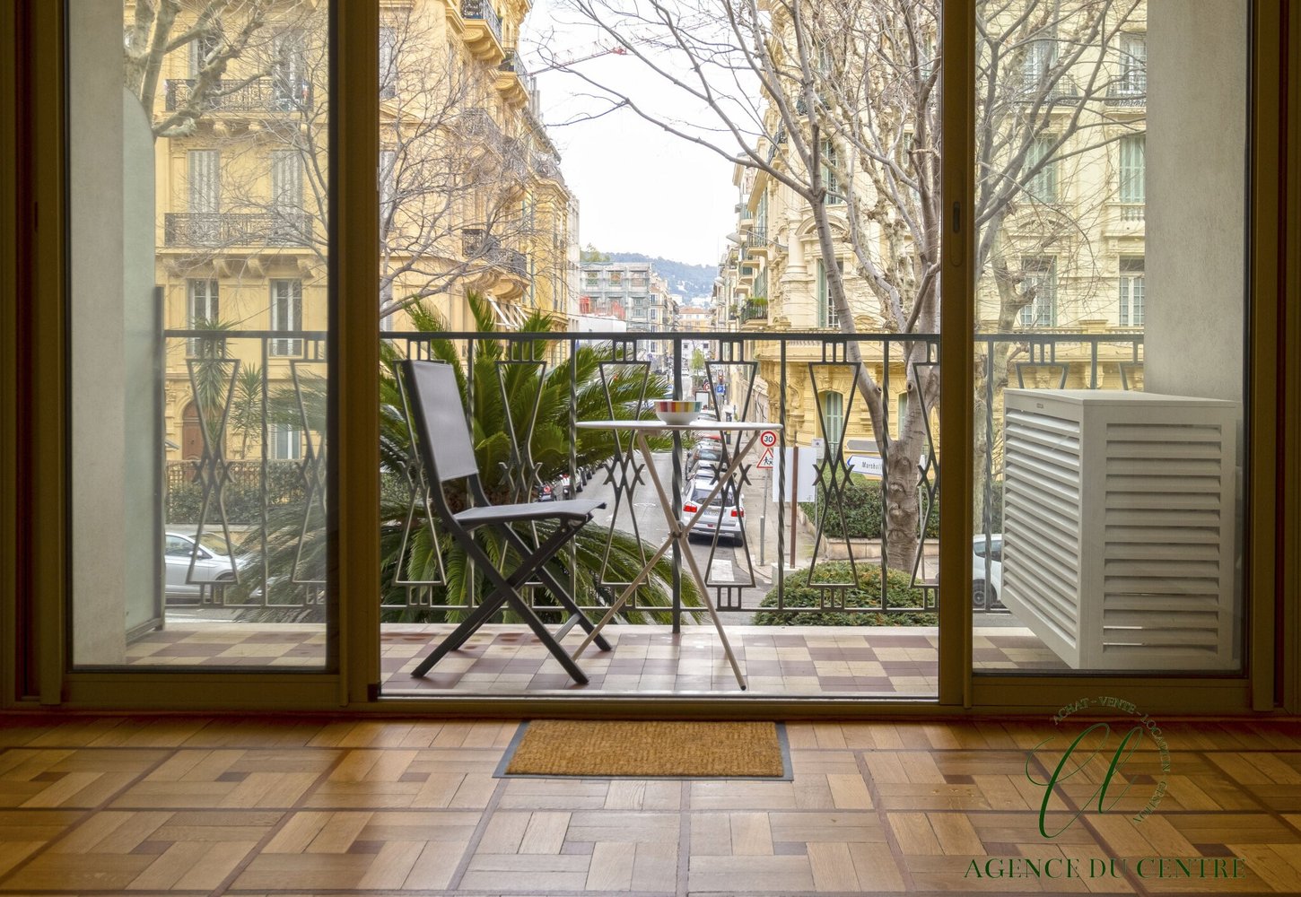 Property photo in Carre d'Argent