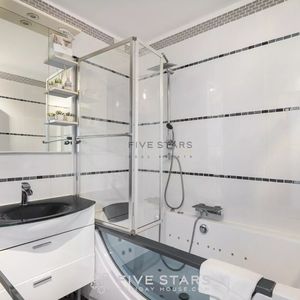 Property in Carre d'Argent