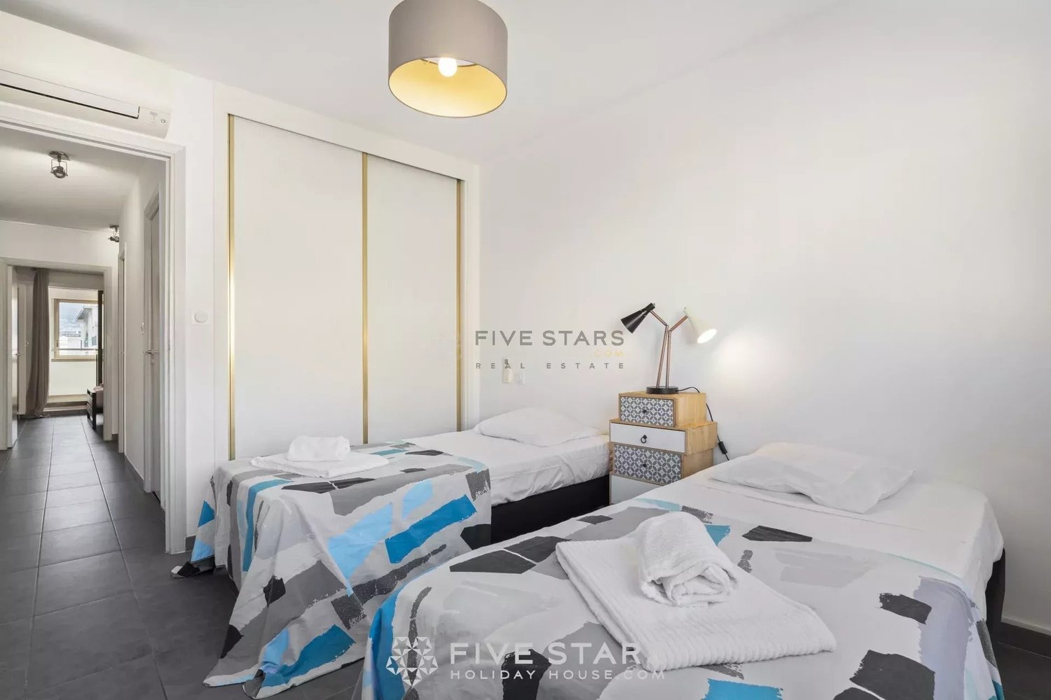 Property photo in Carre d'Argent