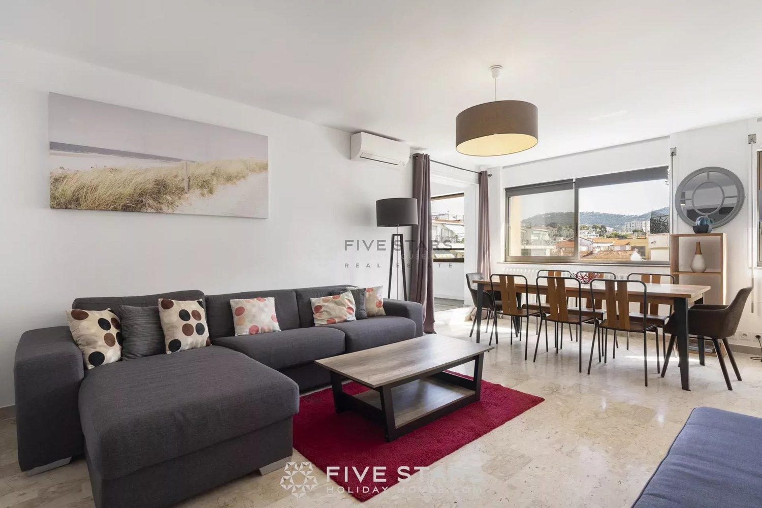 Property photo in Carre d'Argent