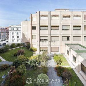 Property in Carre d'Argent