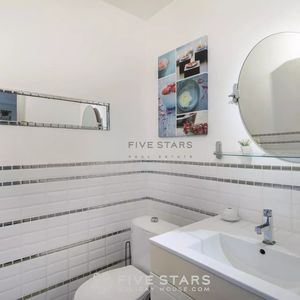 Property in Carre d'Argent