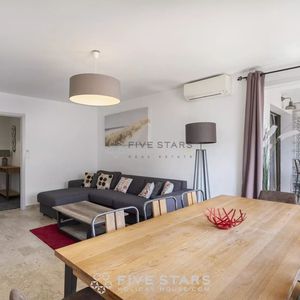 Property in Carre d'Argent