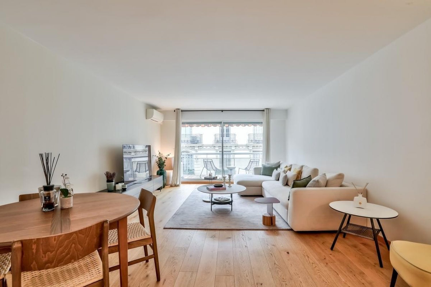 Property photo in Carre d'Argent