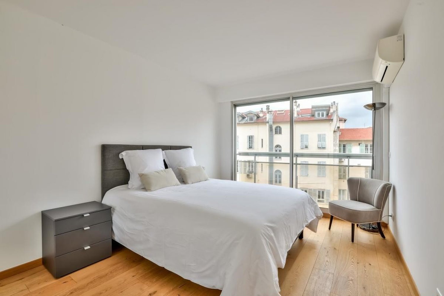 Property photo in Carre d'Argent