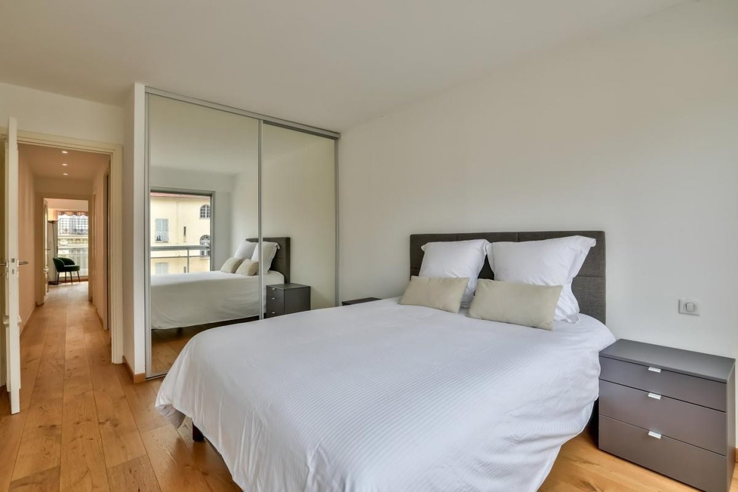 Property photo in Carre d'Argent