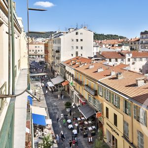 Property in Carre d'Argent