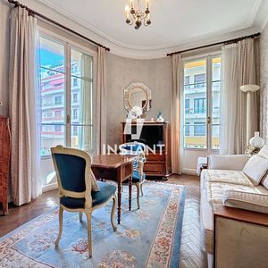 Property in Carre d'Argent