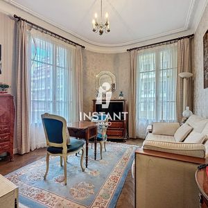 Property in Carre d'Argent