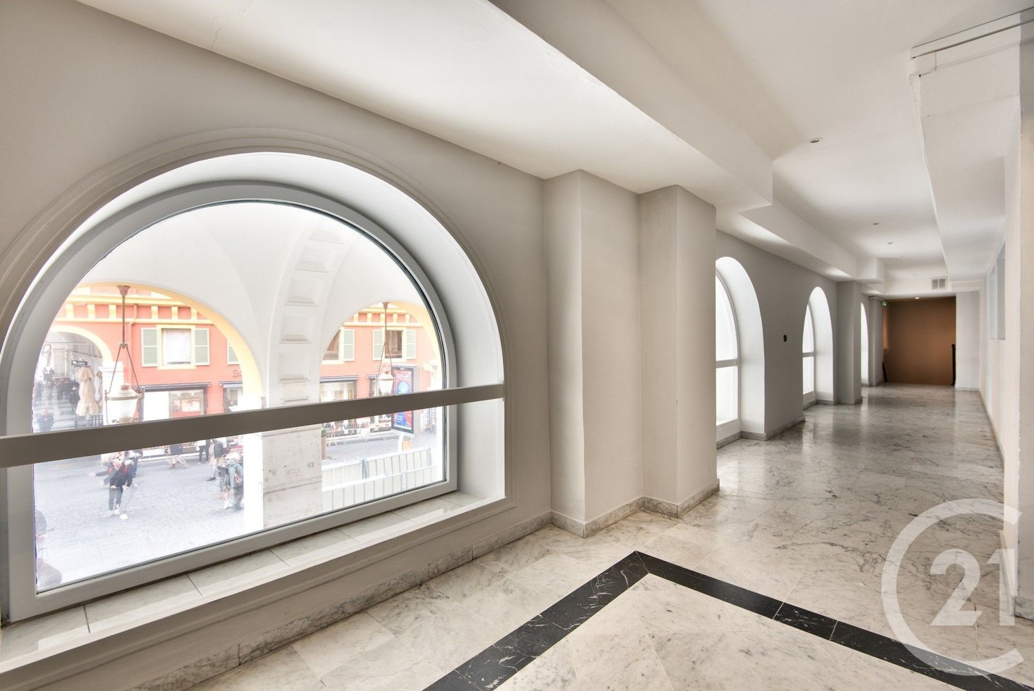 Property photo in Carre d'Argent