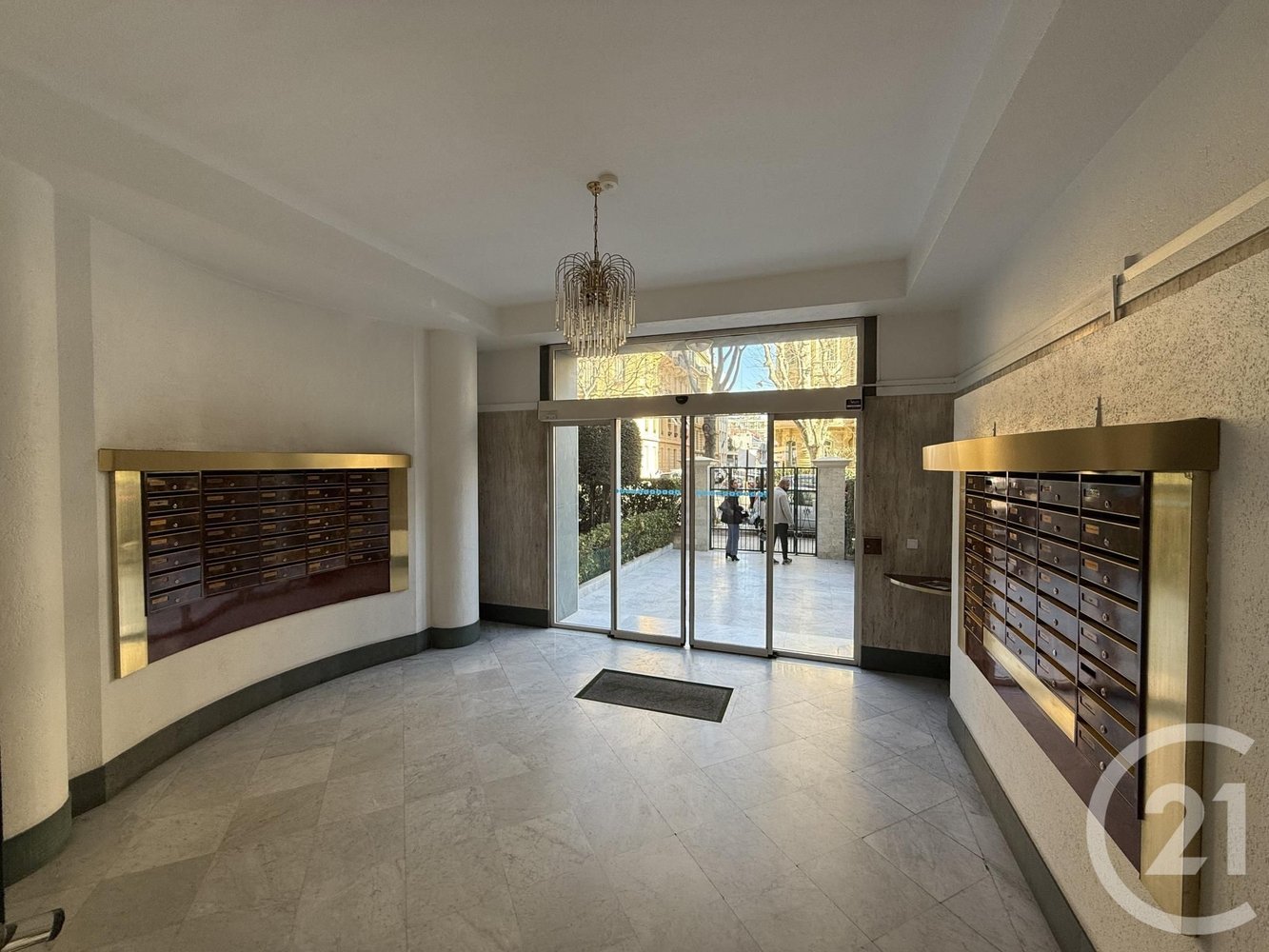 Property photo in Carre d'Argent