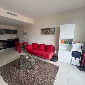 Property in Carre d'Argent