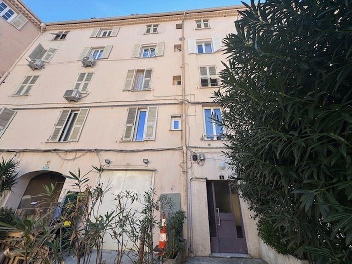 Property photo in Carre d'Argent