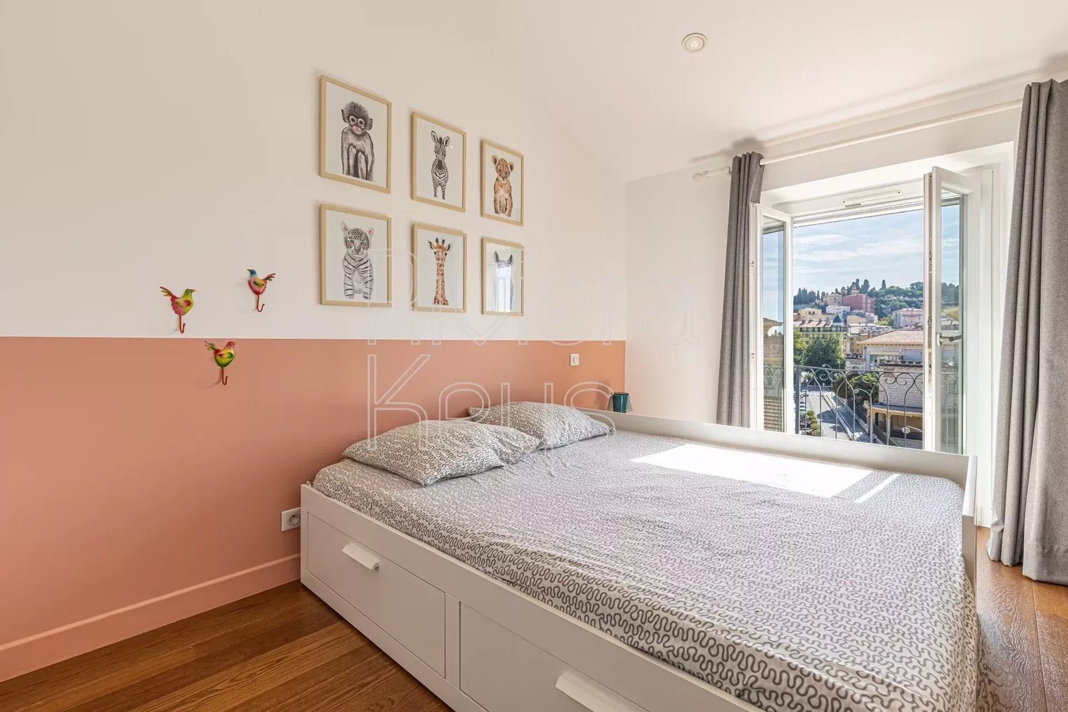 Property photo in Carre d'Argent