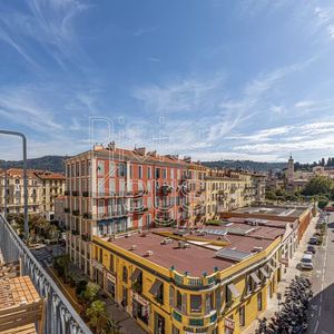 Property in Carre d'Argent