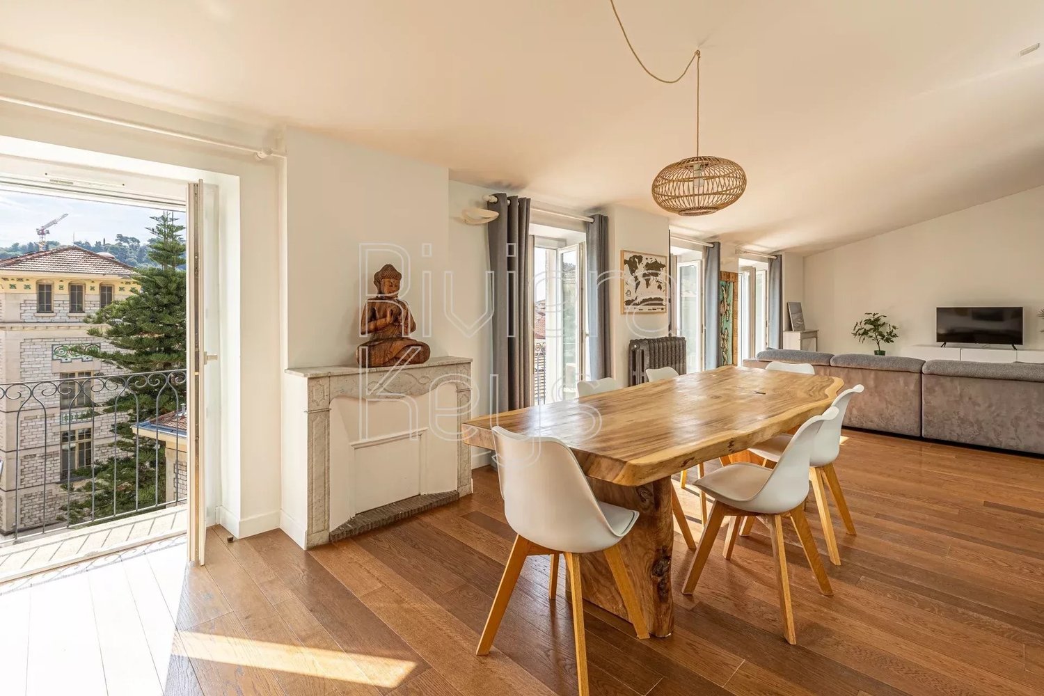 Property photo in Carre d'Argent